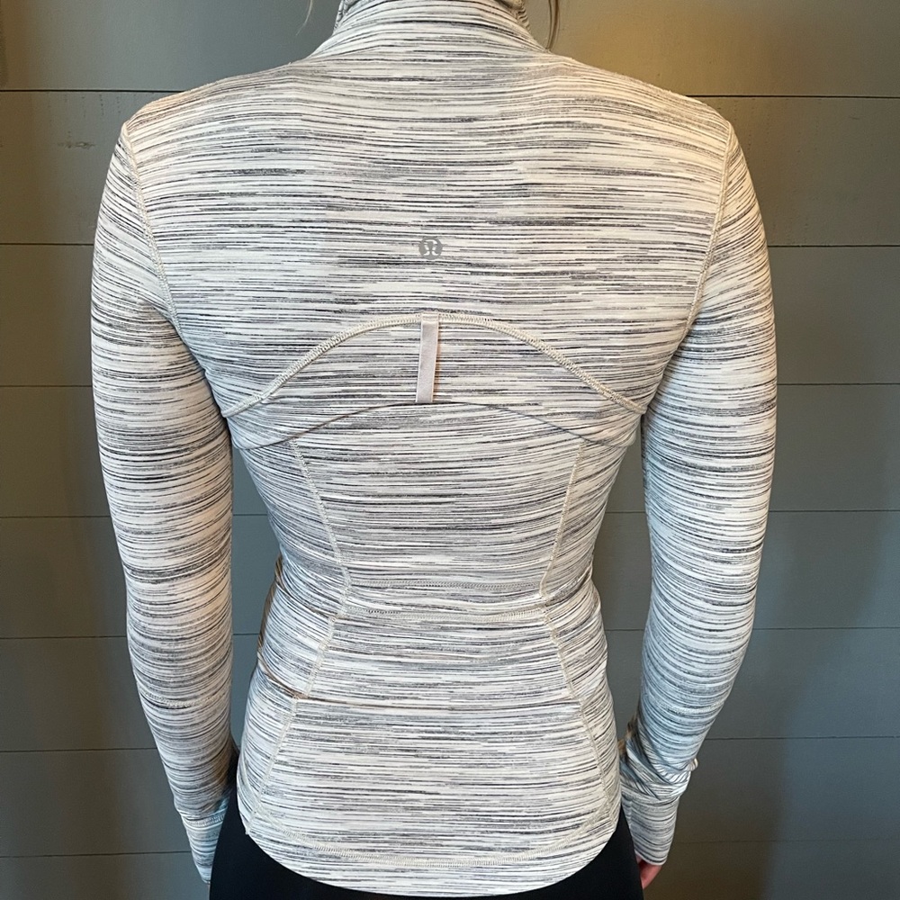 Lululemon define jacket with pattern
